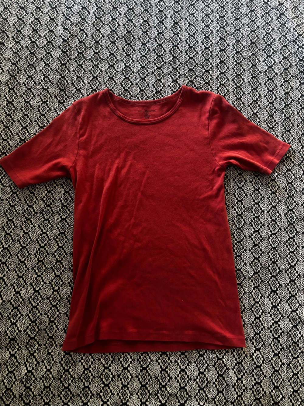 Brandy Melville Short Sleeve Crewneck Tee